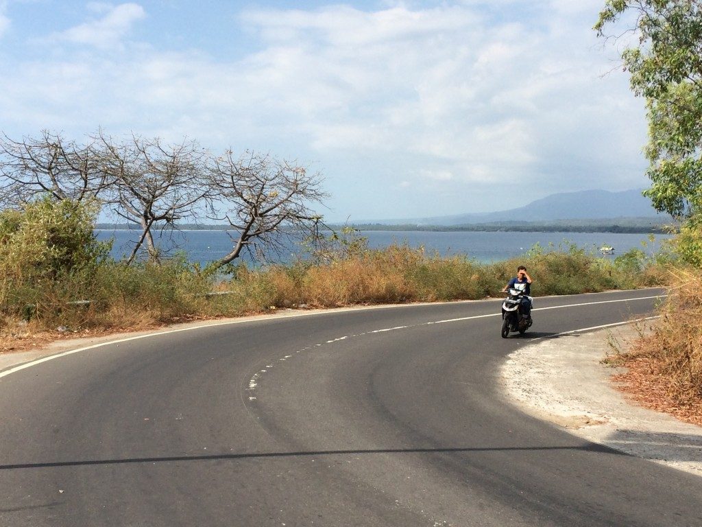 Lombok på scooter