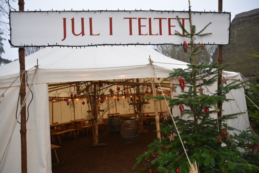 Jul i teltet